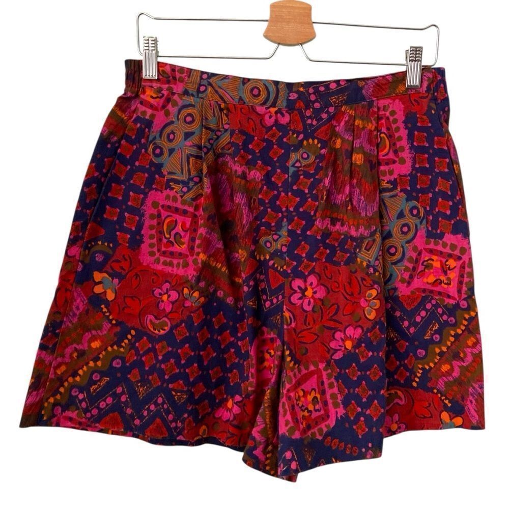 Vintage Miz California High Waist Shorts - Pink and Red Pattern Made in USA in S - Picture 2 of 8
